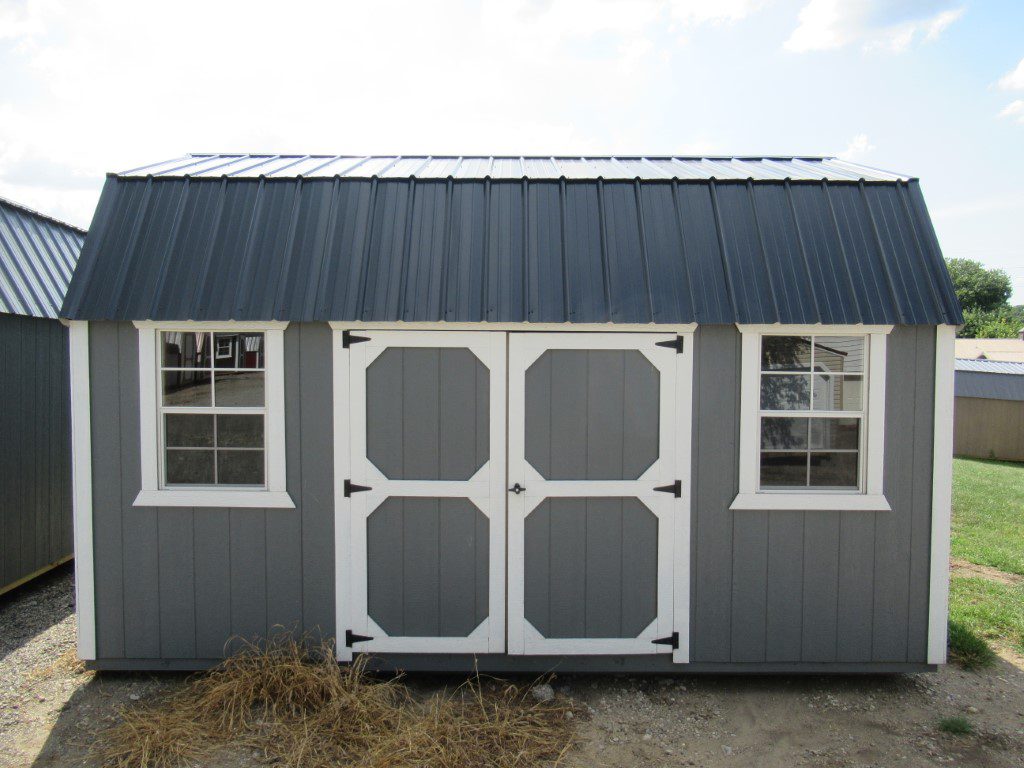 Side Lofted Barn